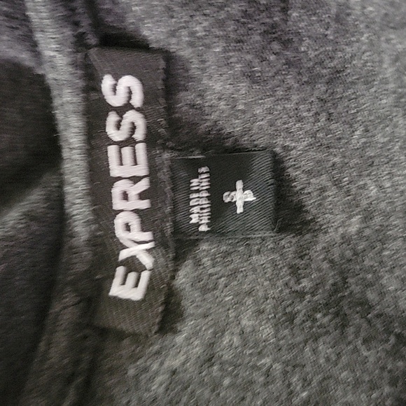 Express, Size S, Dark Gray Short Sleeved, Ruched Side Shirt, EUC - Picture 6 of 7